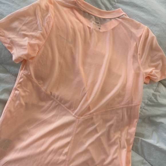Peach Nike Dri-Fit Workout Top - Picture 3 of 3